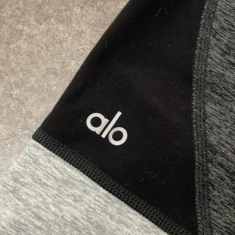ALO Yoga Momentum Alosoft High-Rise Leggings size XS